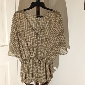 ❤️3 for $12 a.n.a. New Approach Cinched Waist Top